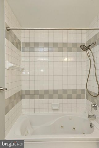 5440 BARRISTER PL, Alexandria, VA 22304