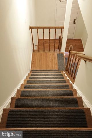 5440 BARRISTER PL, Alexandria, VA 22304