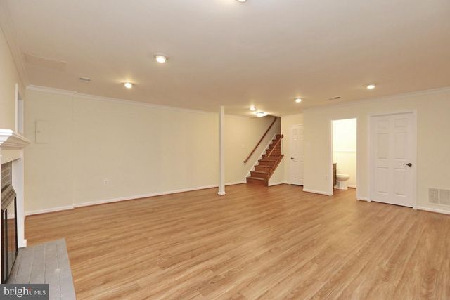 5440 BARRISTER PL, Alexandria, VA 22304