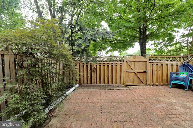5440 BARRISTER PL, Alexandria, VA 22304
