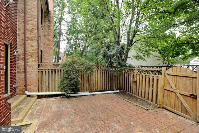 5440 BARRISTER PL, Alexandria, VA 22304