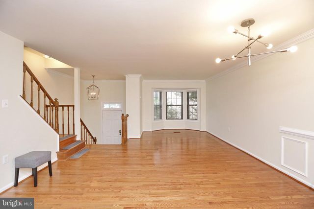 5440 BARRISTER PL, Alexandria, VA 22304