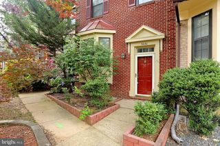 5440 BARRISTER PL, Alexandria, VA 22304