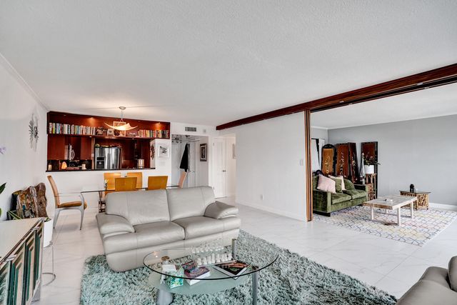 3000 E Sunrise Boulevard 14f, Fort Lauderdale, FL 33304