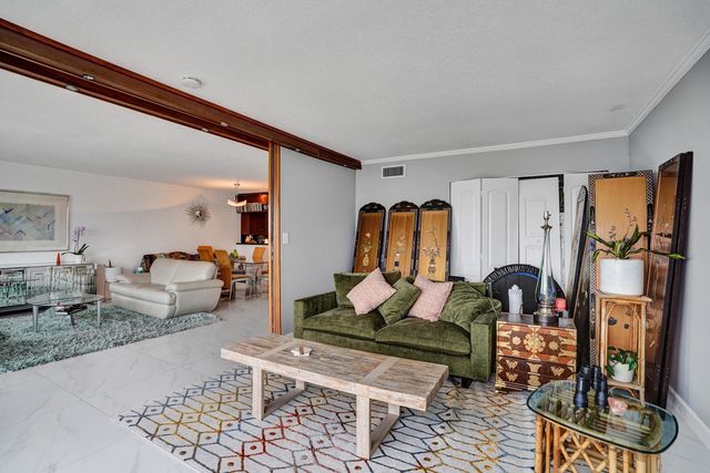 3000 E Sunrise Boulevard 14f, Fort Lauderdale, FL 33304