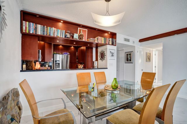 3000 E Sunrise Boulevard 14f, Fort Lauderdale, FL 33304