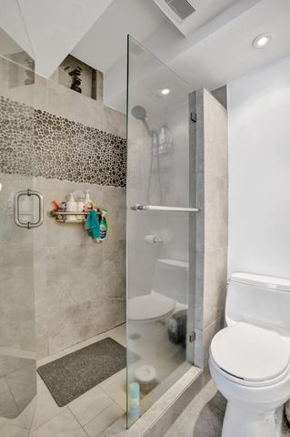 3000 E Sunrise Boulevard 14f, Fort Lauderdale, FL 33304