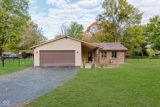 2404 Postmaster Lane, Greenfield, IN 46140
