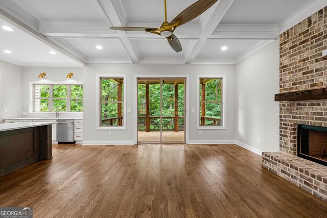 118 Sunny Point Circle, Lagrange, GA 30240