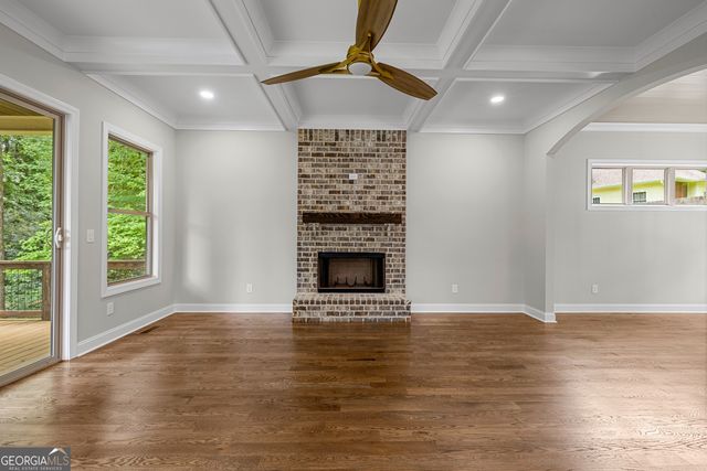 118 Sunny Point Circle, Lagrange, GA 30240