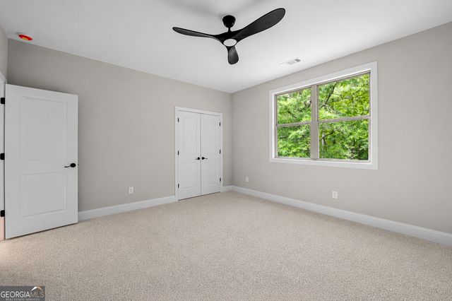 118 Sunny Point Circle, Lagrange, GA 30240
