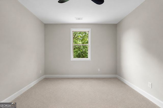 118 Sunny Point Circle, Lagrange, GA 30240