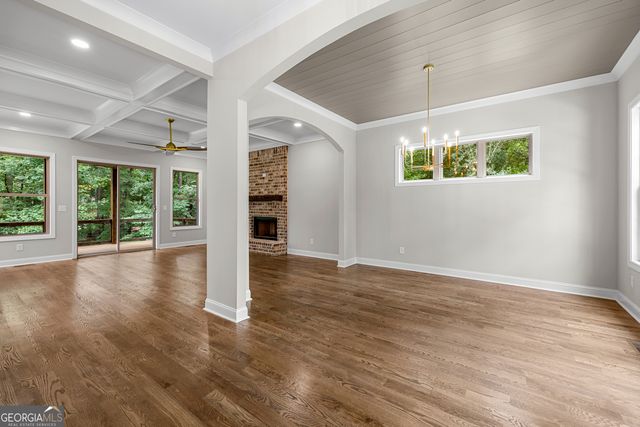 118 Sunny Point Circle, Lagrange, GA 30240