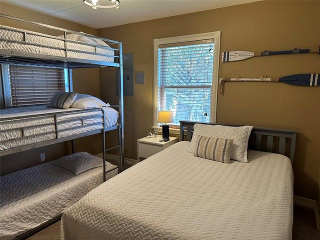 211 Anchor Drive, Freeport, TX 77541