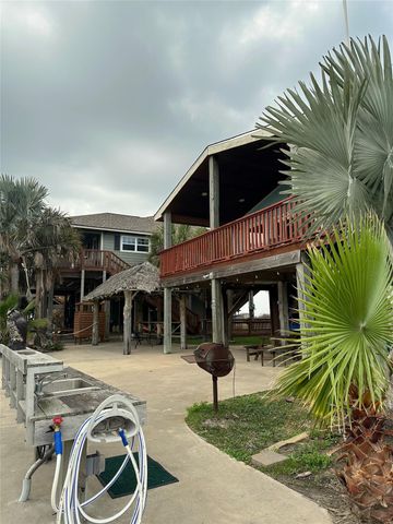 211 Anchor Drive, Freeport, TX 77541