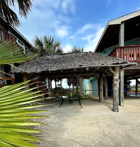 211 Anchor Drive, Freeport, TX 77541