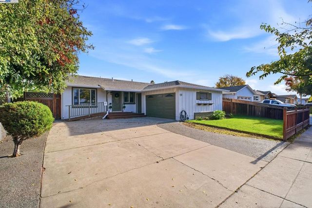4422 Stevenson Blvd, Fremont, CA 94538