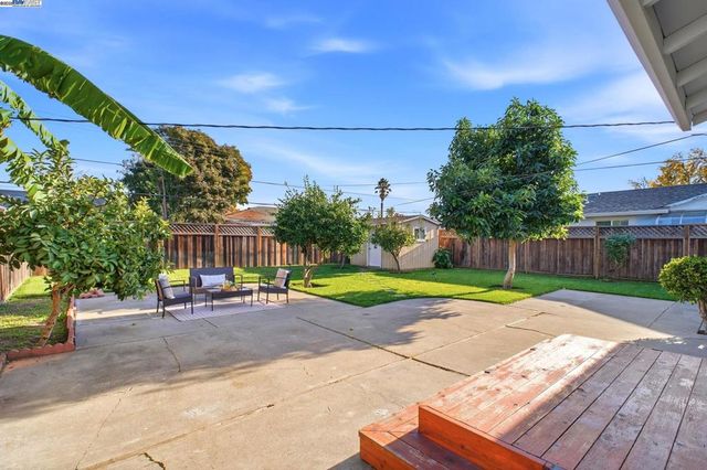 4422 Stevenson Blvd, Fremont, CA 94538