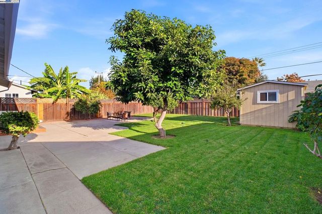 4422 Stevenson Blvd, Fremont, CA 94538