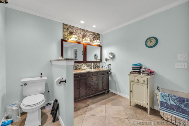 6304 E Galveston Street, Broken Arrow, OK 74014