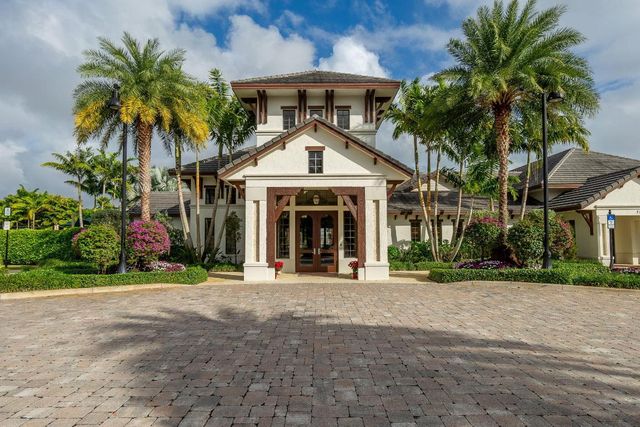 6950 NW 27th Avenue, Boca Raton, FL 33496