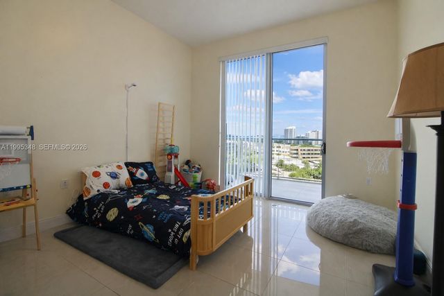 140 S Dixie Hwy 1019, Hollywood, FL 33020