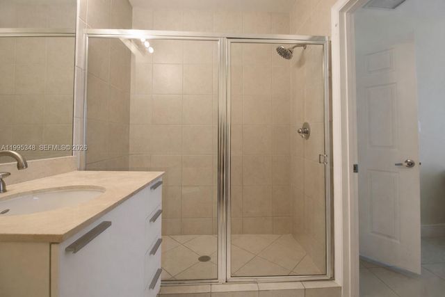 140 S Dixie Hwy 1019, Hollywood, FL 33020