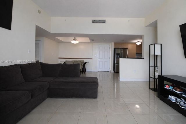 140 S Dixie Hwy 1019, Hollywood, FL 33020