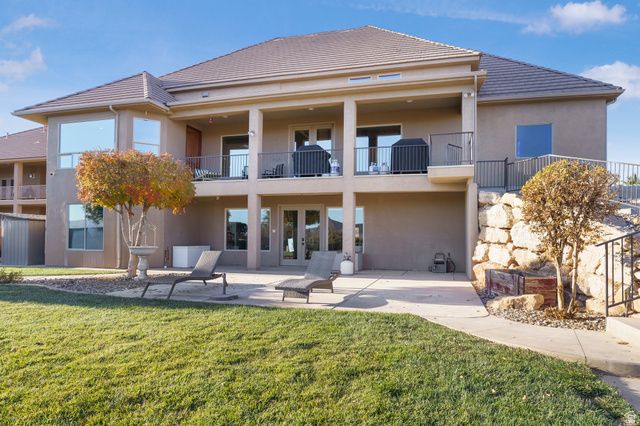 3033 S LIMESTONE CIR, St. George, UT 84790