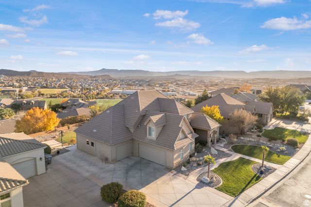 3033 S LIMESTONE CIR, St. George, UT 84790