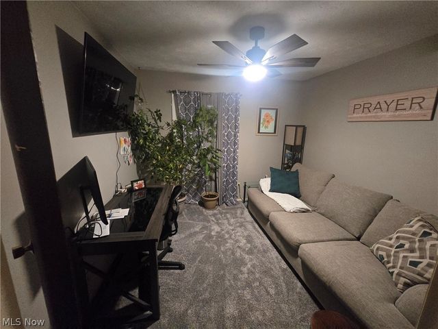 3023 Ivy Hill Circle D, Cortland, OH 44410