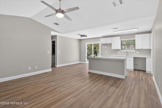 2540 SORGHUM Avenue, Middleburg, FL 32068