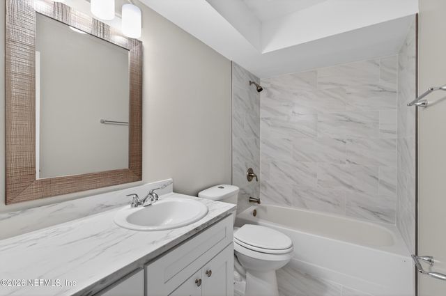 2540 SORGHUM Avenue, Middleburg, FL 32068