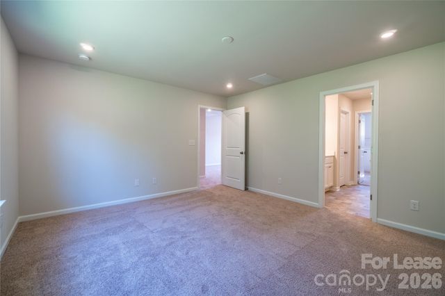 3324 Bluff Hill Lane, Charlotte, NC 28215