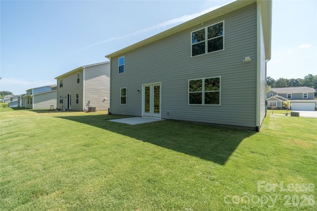 3324 Bluff Hill Lane, Charlotte, NC 28215