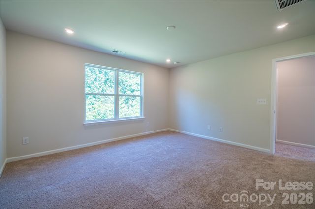 3324 Bluff Hill Lane, Charlotte, NC 28215