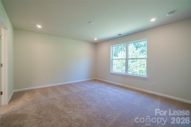 3324 Bluff Hill Lane, Charlotte, NC 28215