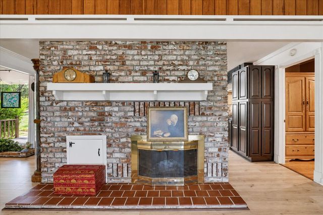 10096 Elder Dr, Grass Valley, CA 95949