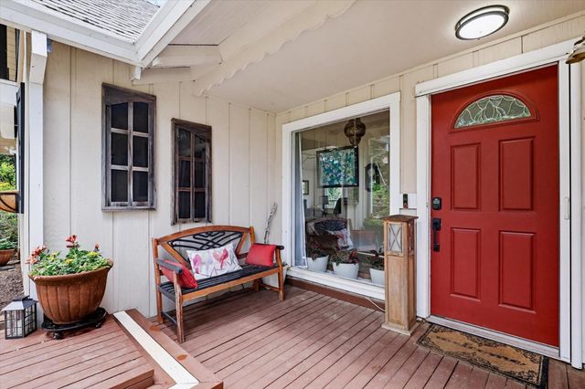 10096 Elder Dr, Grass Valley, CA 95949