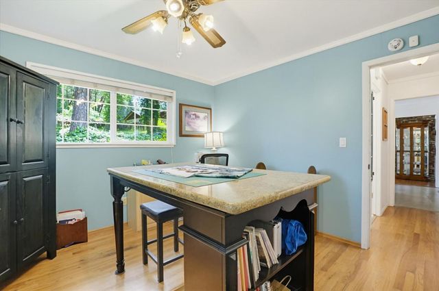 10096 Elder Dr, Grass Valley, CA 95949