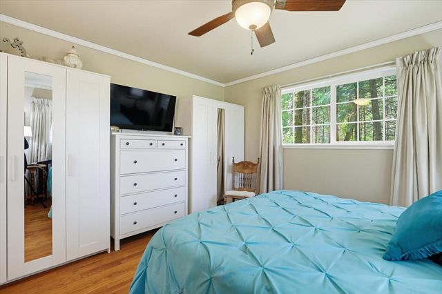 10096 Elder Dr, Grass Valley, CA 95949