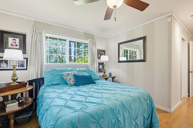 10096 Elder Dr, Grass Valley, CA 95949