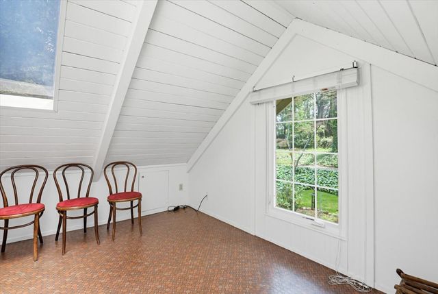10096 Elder Dr, Grass Valley, CA 95949