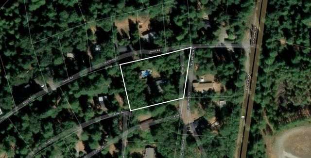 10096 Elder Dr, Grass Valley, CA 95949