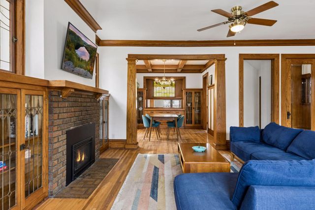 491 Cretin Avenue S, Saint Paul, MN 55116