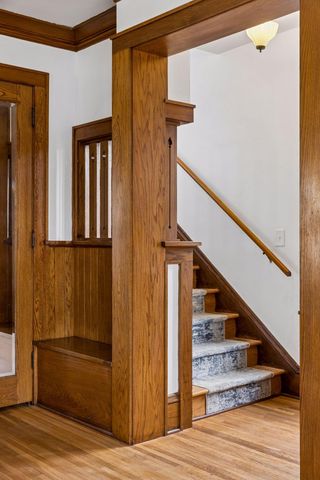 491 Cretin Avenue S, Saint Paul, MN 55116