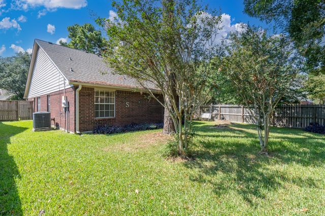 16030 Royal Garden Drive, Houston, TX 77095