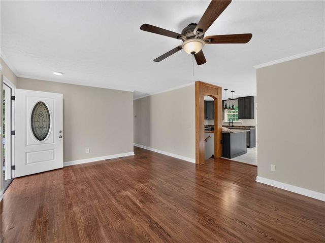 7015 Bannister Park Lane, Cumming, GA 30028