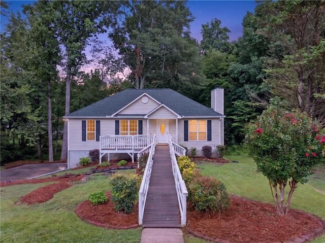7015 Bannister Park Lane, Cumming, GA 30028