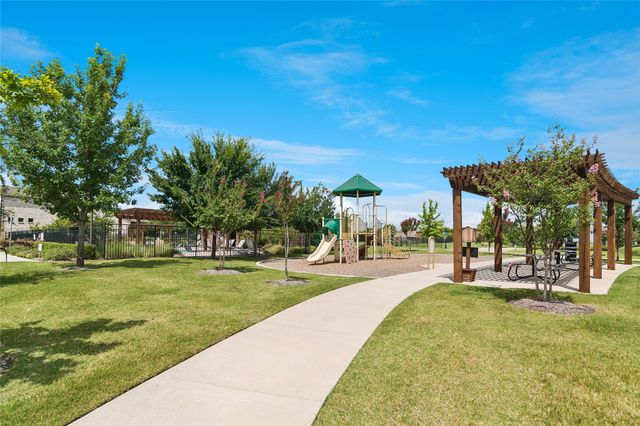 7526 Ezra Mews, Rowlett, TX 75089